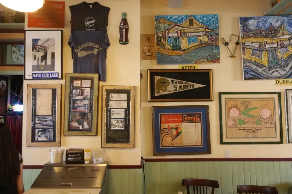 Parkway bakery & tavern